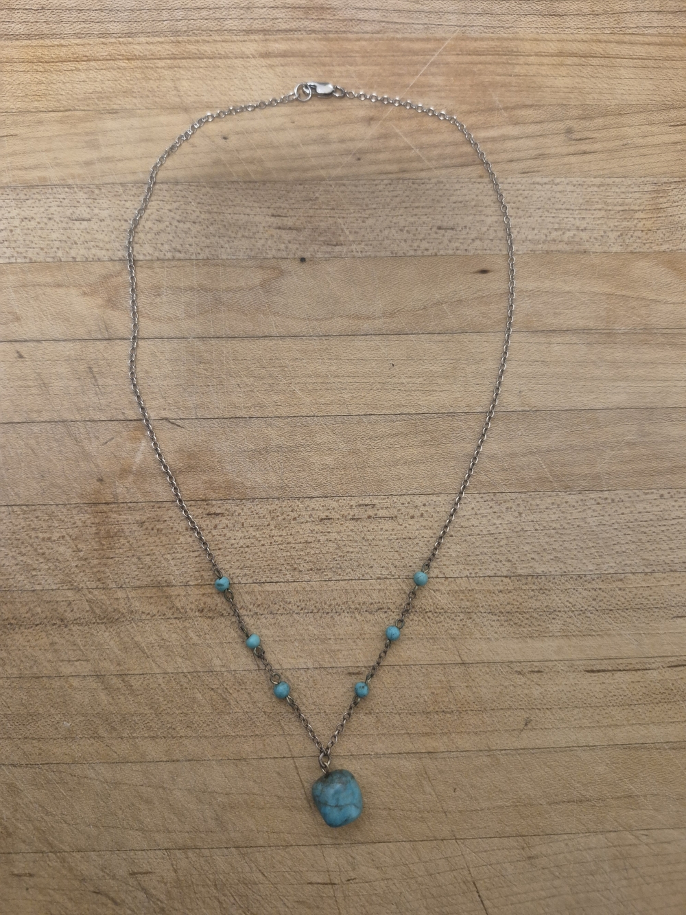 Turquoise Bead Pendant Necklace